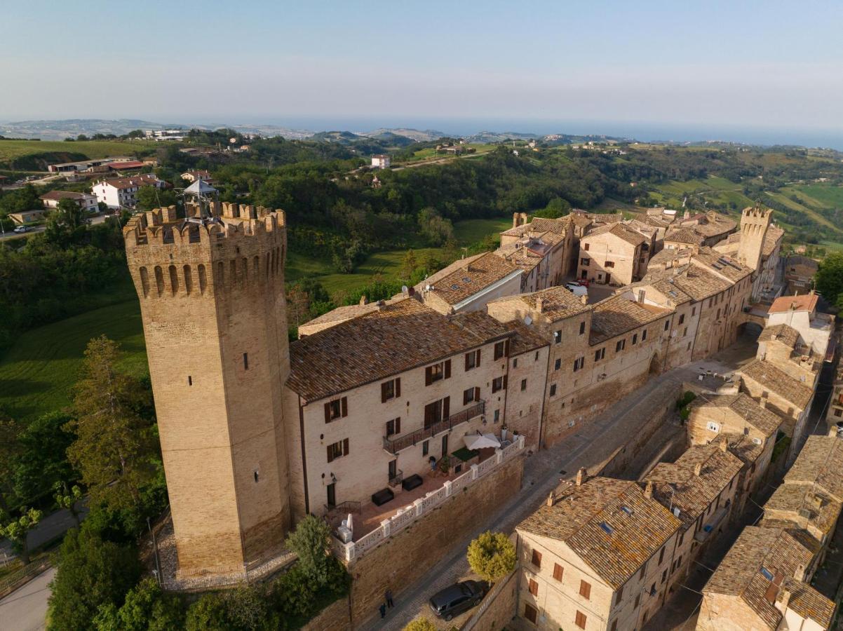 Palazzo La Torre Hotel Moresco Exterior foto